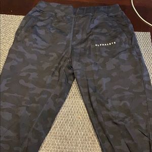 Men’s alphalete joggers